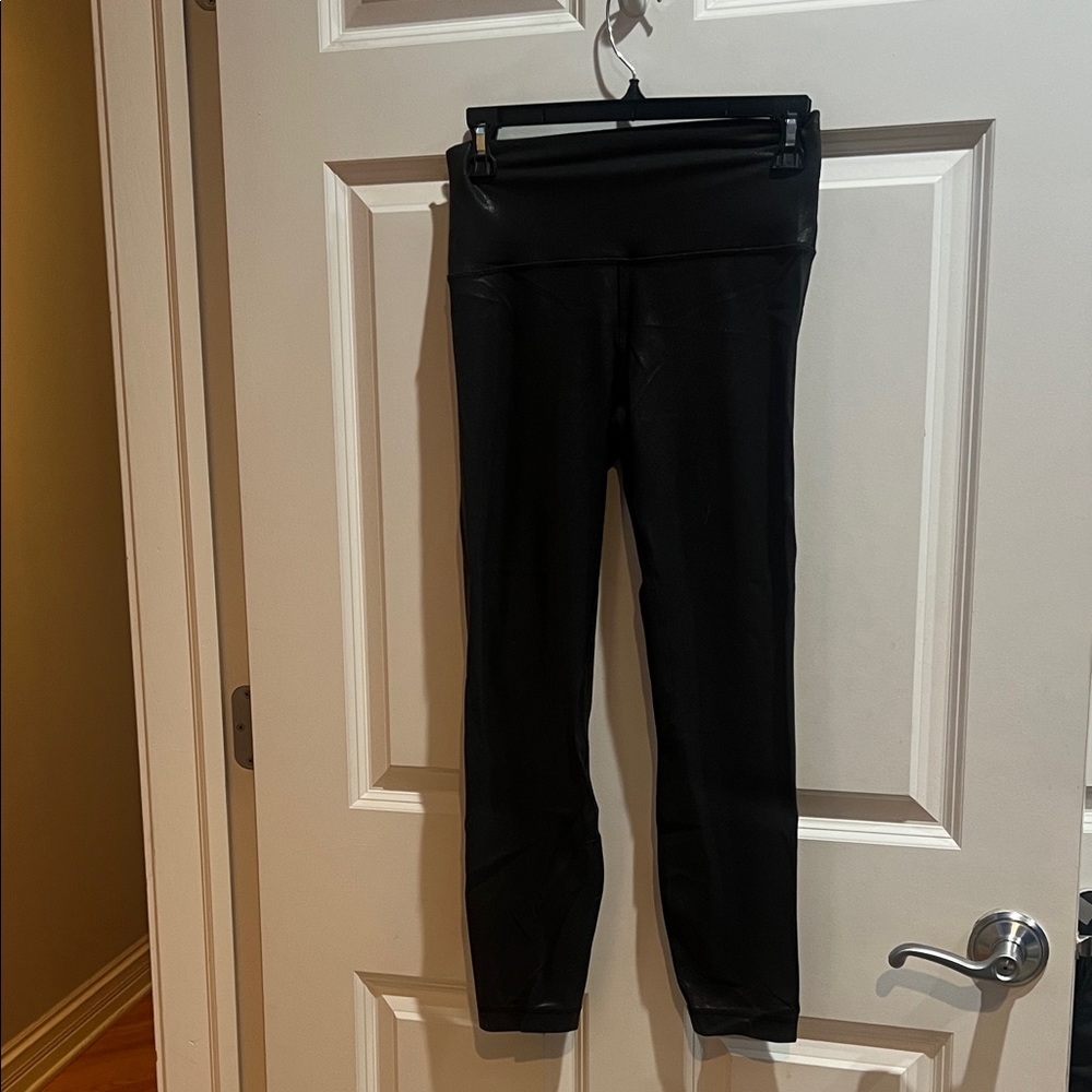 Lululemon shiny high rise align legging